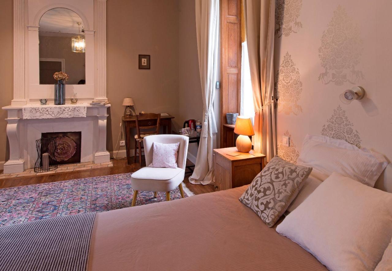 Manoir Tregont Mab Bed & Breakfast Quimper Exterior photo